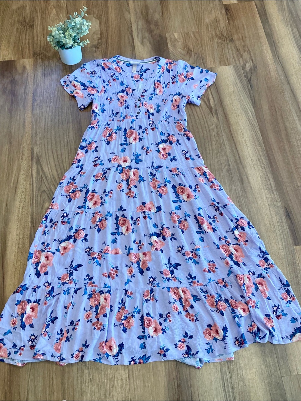 Knox Rose Lavender Floral Maxi Dress Size XS, Can Fit S to Smaller M